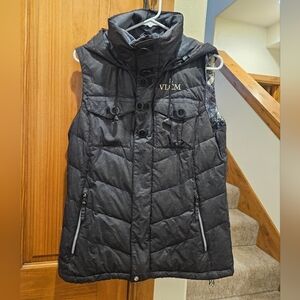 Volcom Charcol Black Quilted Puffer Vest with High Collar And Hood